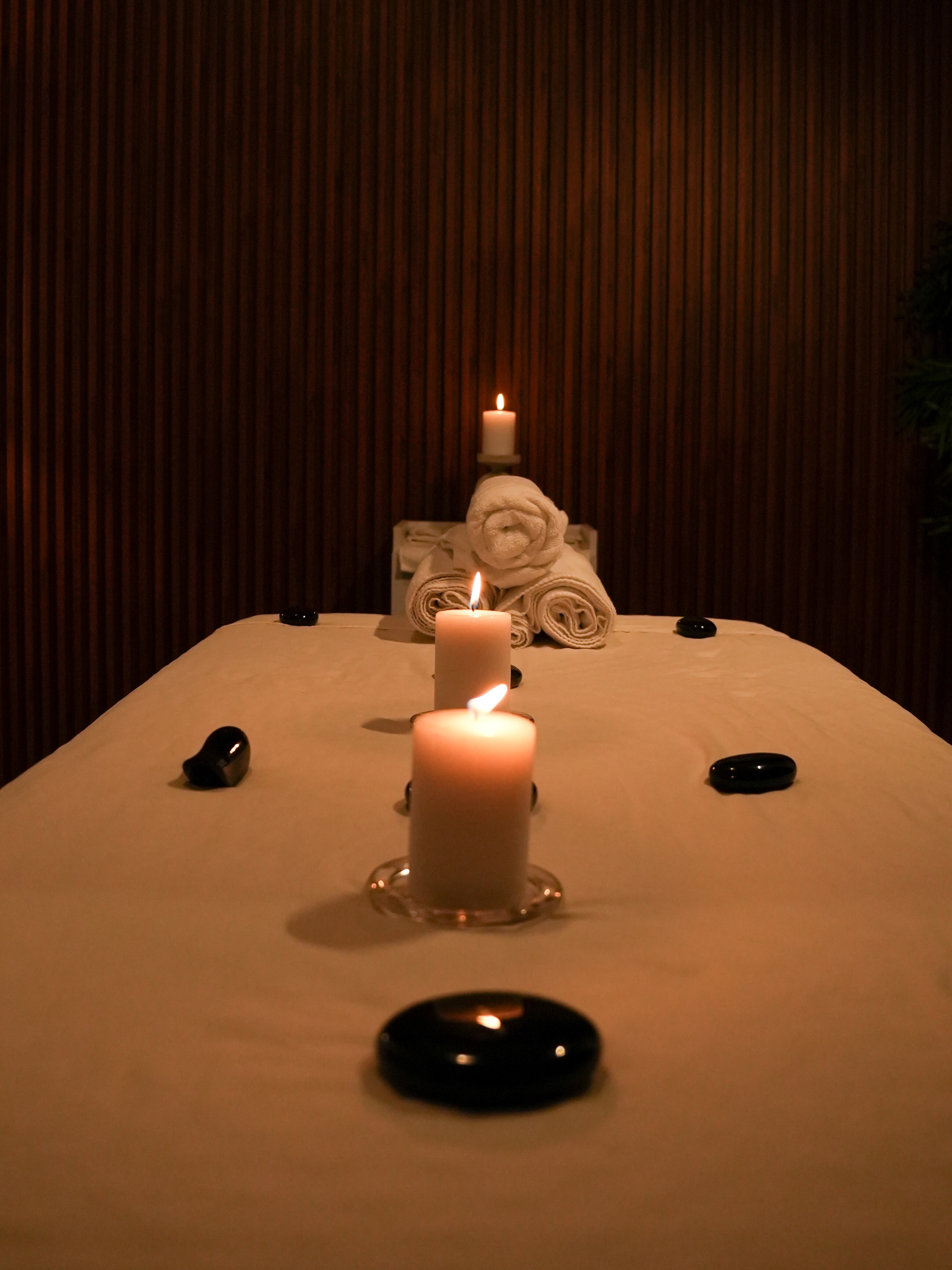 Sesión de masaje profesional en SaNa Spa